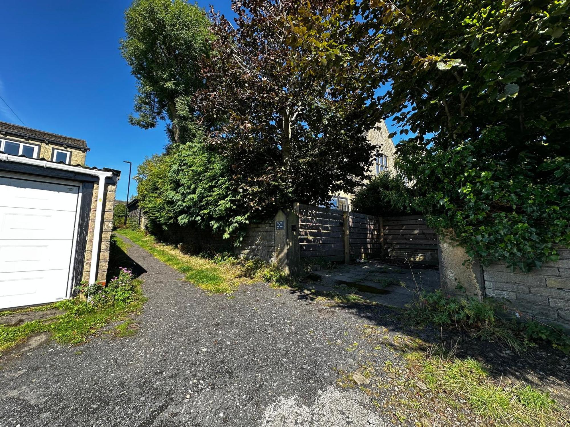 Unique Victorian Stable Conversion Halifax Exterior photo